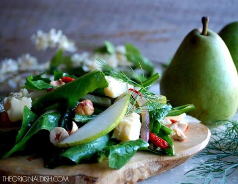 Fennel and Pear Salad with Goji Berry Vinaigrette